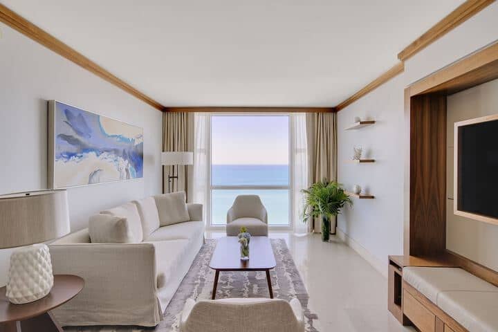 Room 21 of 66